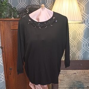 Lightweight Rounded Laced Neckline With Silver Grommets 3/4 Sleeve Sweater XL